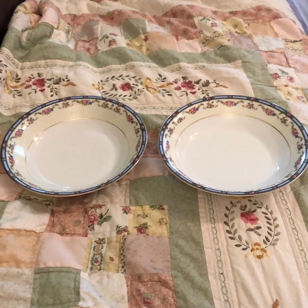 Vintage Coupe Soup Bowls (2), Thun